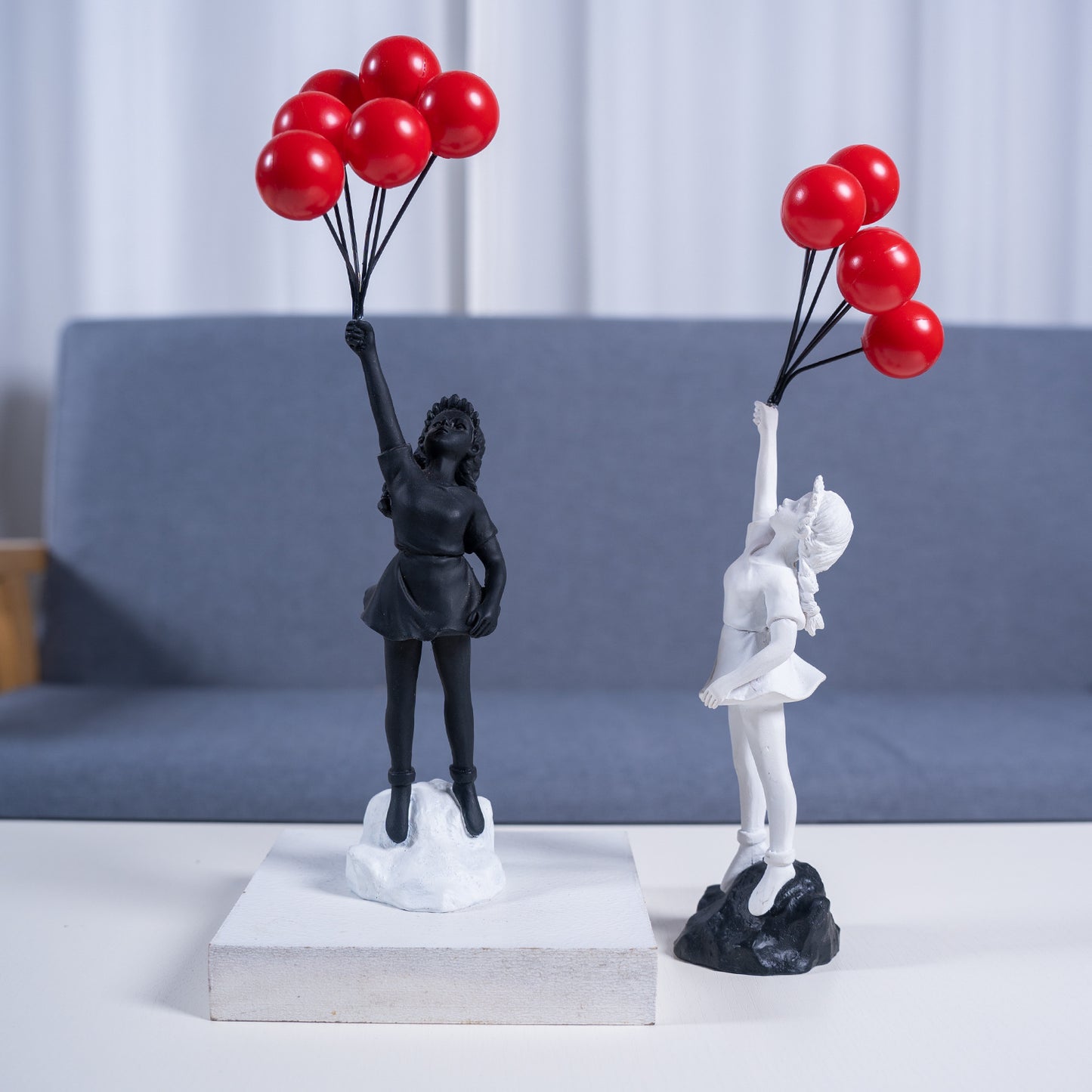 Little Girl With Balloon Art Sculpture Living Room Decorations Decoration Resin - Lumina shop