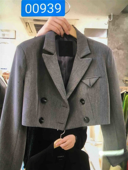 Double-Breasted Short Blazer – Elegant Temperament Lapel Jacket for Women | Luminashop.