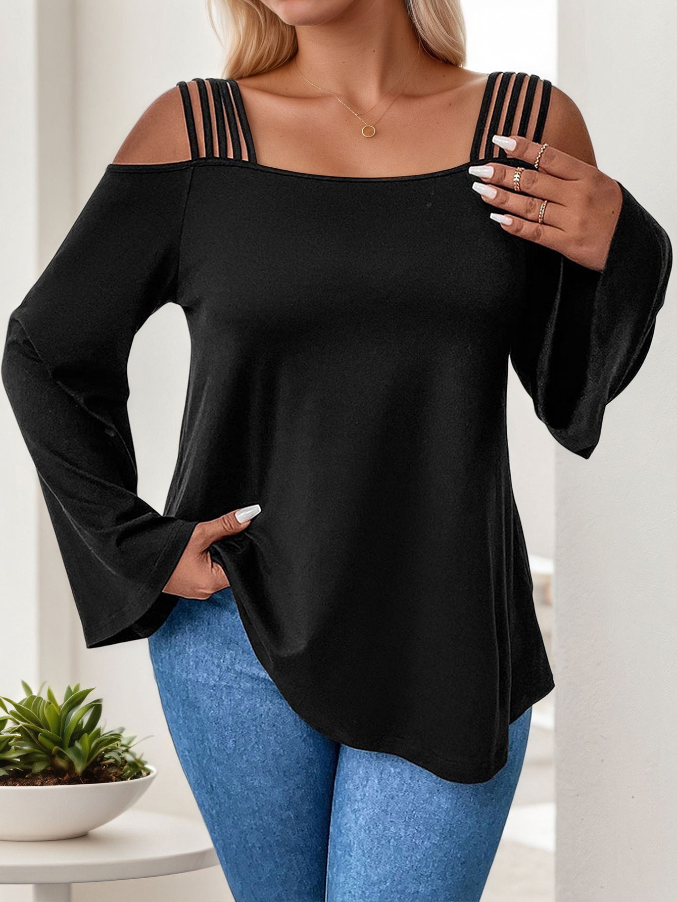Simple and Elegant Off-Shoulder Long Sleeve T-Shirt – Stylish Women’s Top | Luminashop