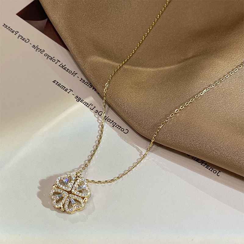 Retro Magnetic Folding Heart Shaped Four Leaf Clover Women Love Clavicle Chain Gifts Openable Choker Jewelry