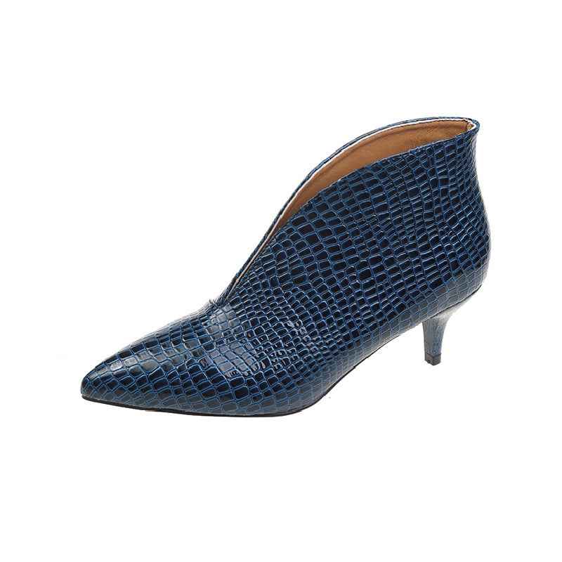 V Cut Women's Fashion Pointed Embossed Chunky Heel Martin Boots